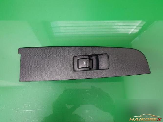 KG Mobility Actyon 2011 — выключатель стеклоподъемника