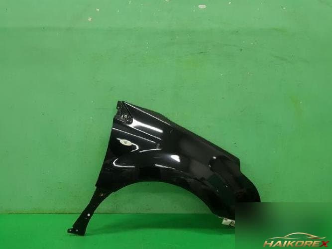 Renault QM5 2008 — крыло правое 631000037R