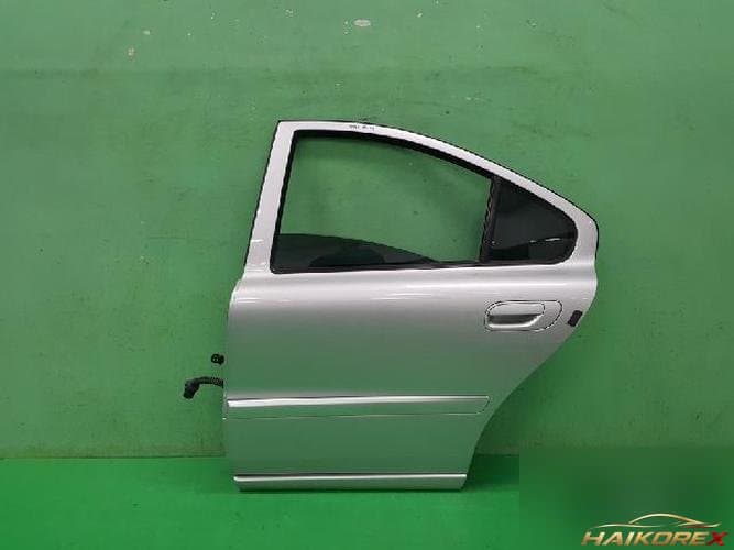 Volvo S60 2009 — дверь задняя левая
