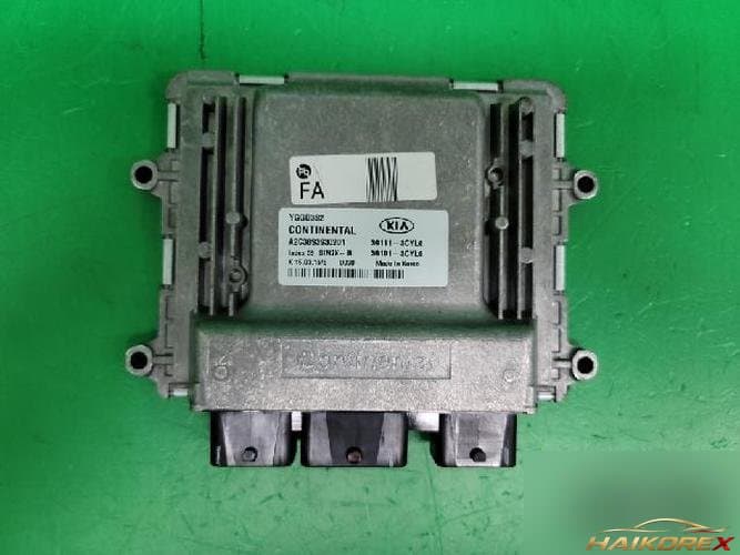 Kia K7 2016 — блок управления двигателем ECU 39111 3CYL0