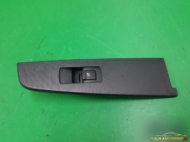 KG Mobility Actyon 2011 — стеклоподъемник электрический (выключатель)