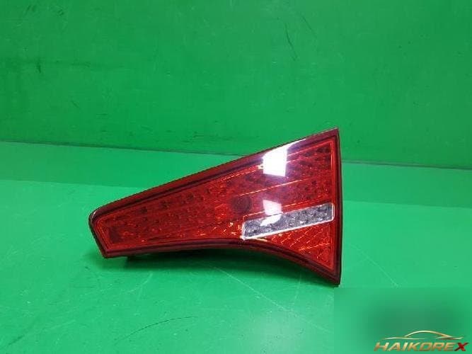 Kia K5 2012 — крышка багажника белая 924042T000