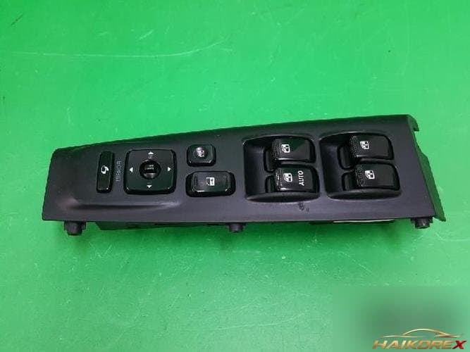 Hyundai Grandeur 2009 — переключатель стеклоподъемника левый 935703L350WK