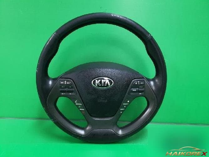 Kia K3 2014 — рулевое колесо