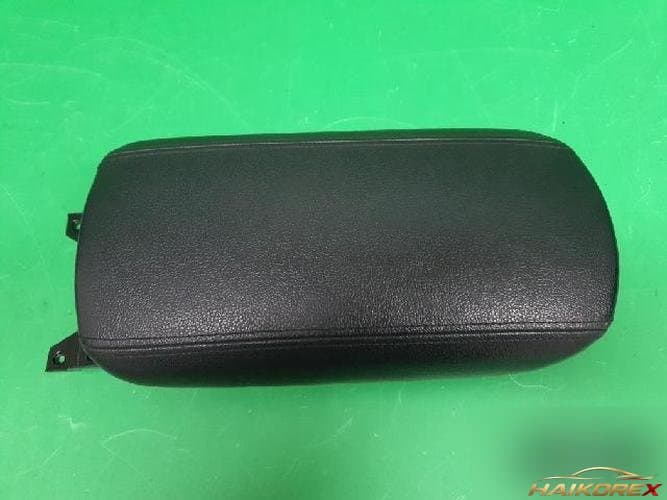 Kia K3 2014 — консоль центральная