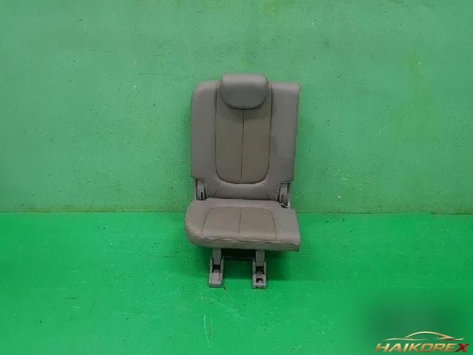 Kia Carens 2007 — сиденье