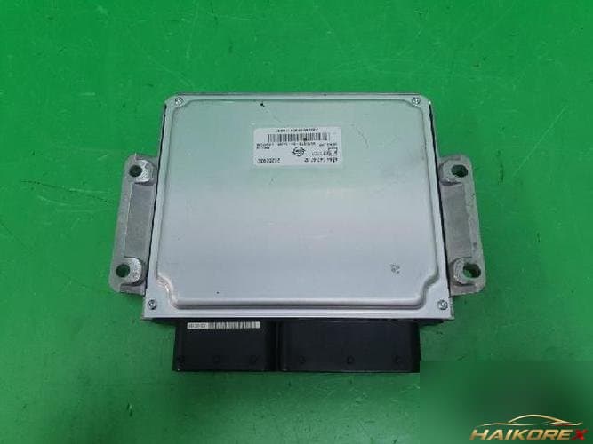 KG Mobility Actyon 2010 — блок управления двигателя ECU A6645404732 8