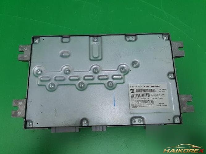Ford MKZ 2011 — усилитель BA5T 18B849 AC