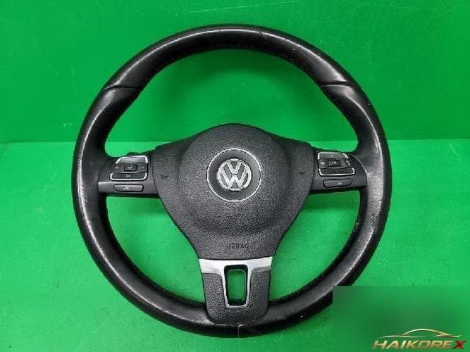 Volkswagen CC 2015 — рулевое колесо 2
