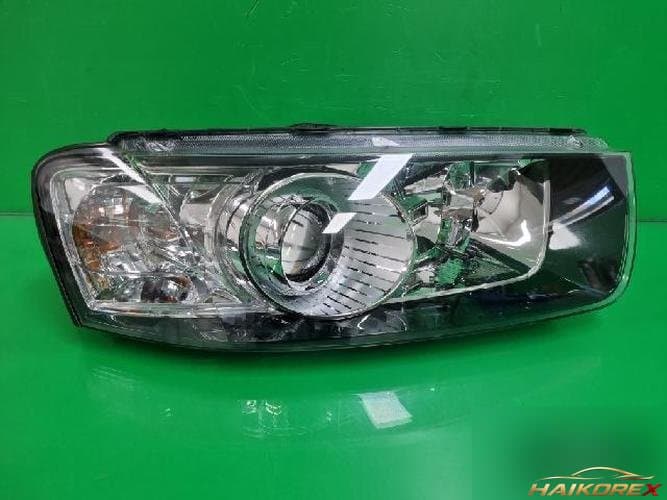 Chevrolet Captiva 2012 — фара правая