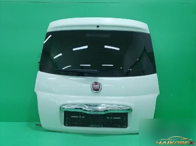 Fiat 500 2015 — крышка багажника