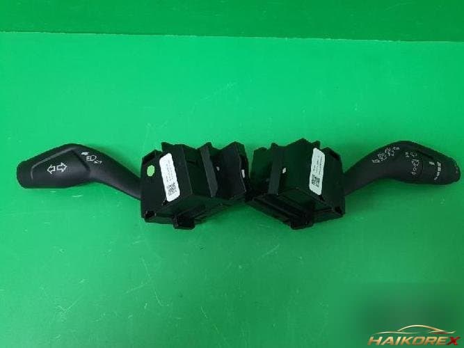 Ford Focus 2014 — комбинированный переключатель AV6T 13335 AD