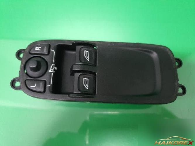 Volvo C30 2009 — блок управления стеклоподъемниками
