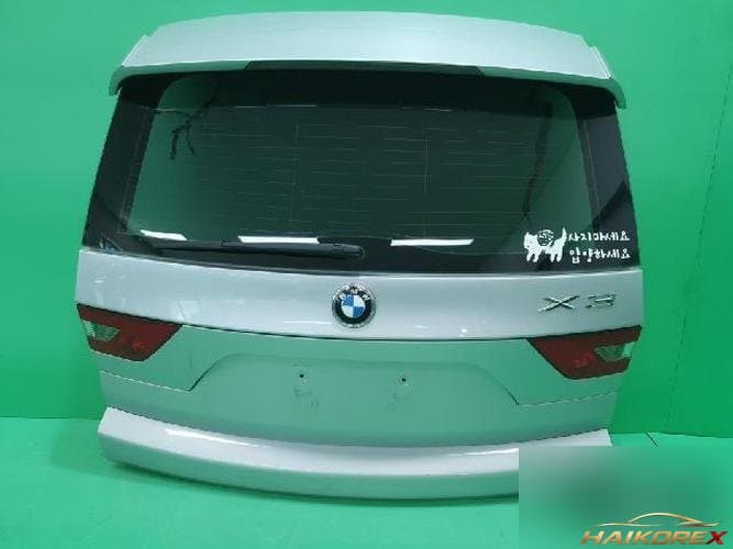 BMW X-серия 2006 — багажник