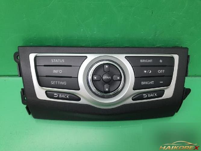 Nissan Murano 2011 — прочие детали 1