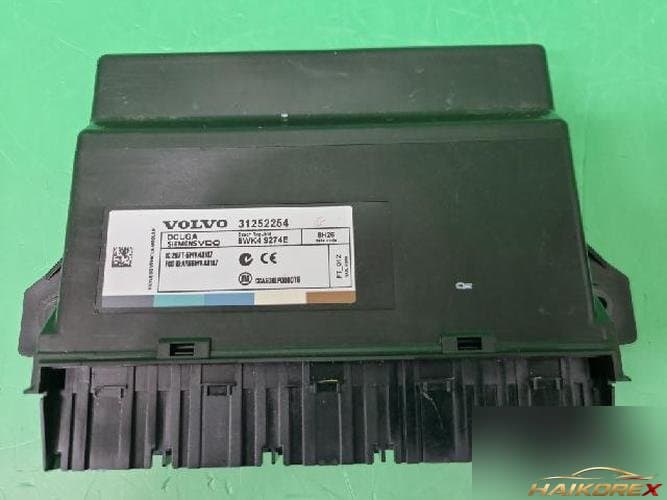Volvo C30 2009 — блок управления двигателем ECU 31252254