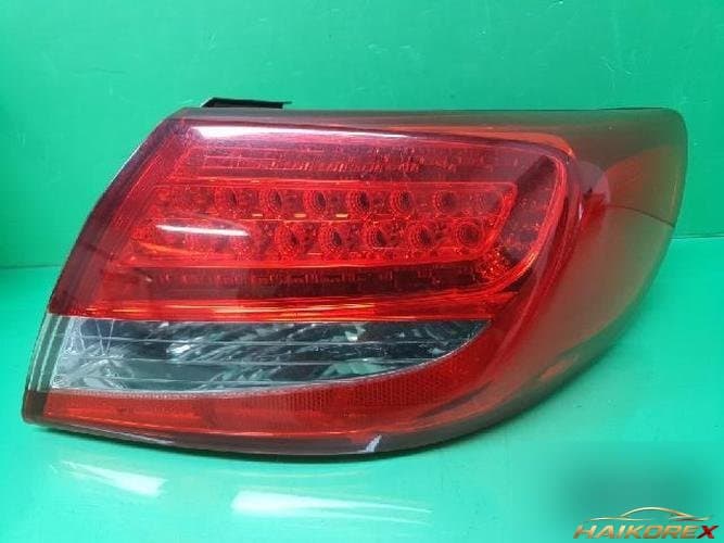 Hyundai Granzer 2010 — комбинированный фонарь задний правый (пассажирский) 92402 3L5 8