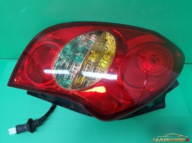 KG Mobility Korando 2011 — комбинированный фонарь задний (левый, со стороны водителя)
