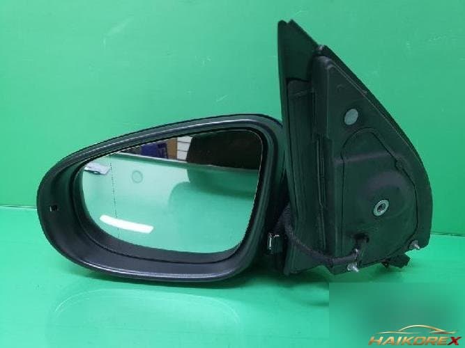 Volkswagen Golf 2010 — зеркало боковое левое 5K0 857 933 B