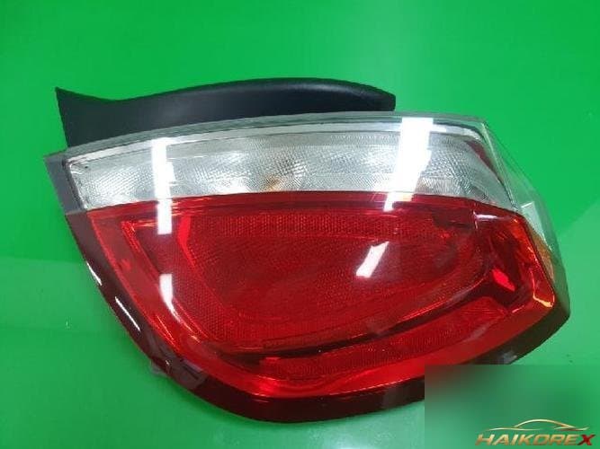 Ford MKS 2011 — фонарь задний правый (комбинированный) AA5313B504AC