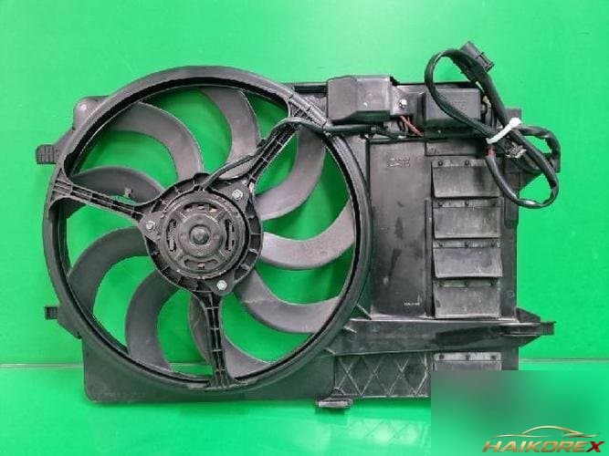 Mini Cooper 2006 — вентилятор радиатора 1742 1475577-02