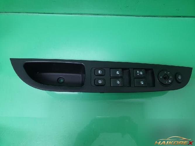 KG Mobility Rexton 2004 — переключатель стеклоподъемника правый