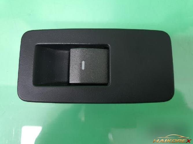 Ford MKZ 2010 — кнопка стеклоподъемника 1