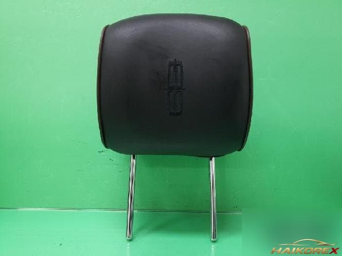 Ford MKZ 2010 — подголовник