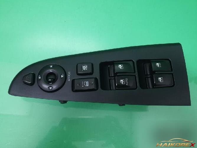 Hyundai Avante 2008 — переключатель электростеклоподъемника передний левый