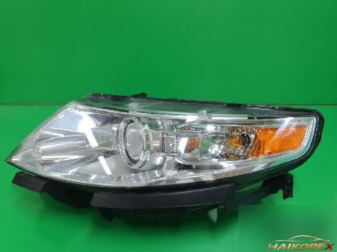 Ford MKS 2011 — фара левая