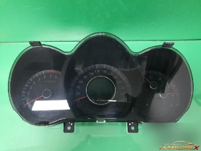 Kia K5 2011 — приборная панель 94003 2T850
