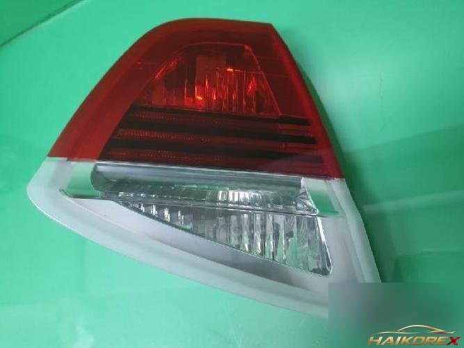 BMW 3-серия 2005 — задний фонарь (багажника) правый