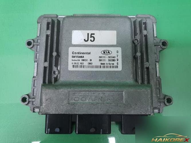 Kia K7 2010 — блок управления двигателем ECU 39111 3ECA0