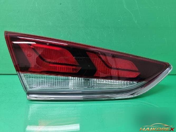 Hyundai Sonata 2018 — накладка задней двери левая 92403 E655