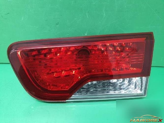 Kia Forte 2013 — фонарь багажника (белый)