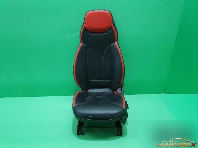 Smart Fortwo 2022 — сиденье