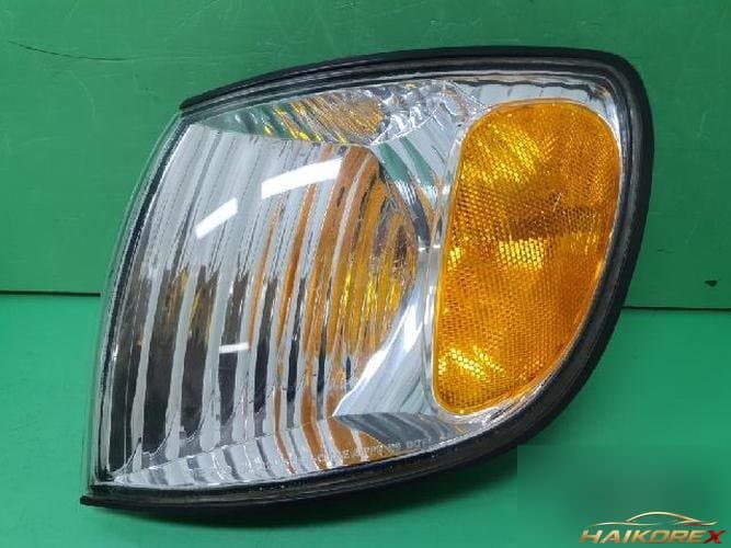 Toyota Sienna 2002 — указатель поворота левый