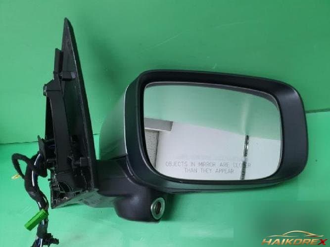 Volvo XC60 2010 — боковое зеркало правое 31298506