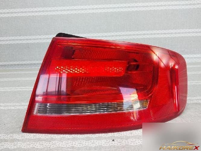 Audi A4 2009 — комбинированный задний фонарь (правый, пассажирский)