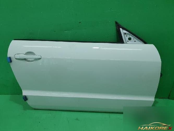 Ford Mustang 2005 — передняя дверь правая