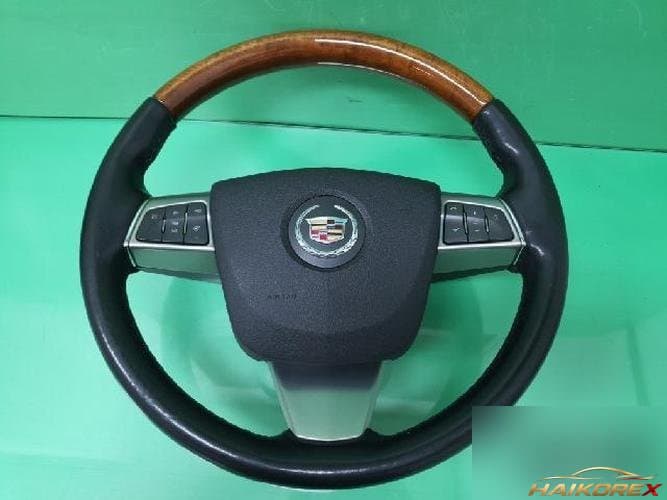 Cadillac STS 2011 — руль