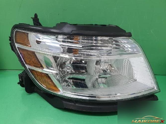 Ford Taurus 2009 — фара правая 8G13 13005 A