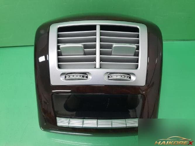 Mercedes-Benz S-Class 2006 — панель приборов 2218201297