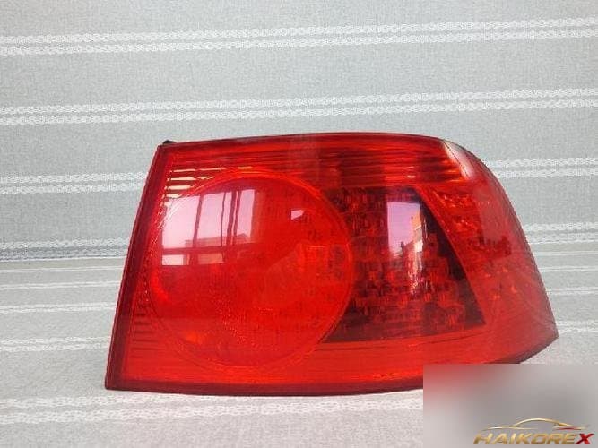 Volkswagen Phaeton 2007 — комбинированный фонарь (задний), правый 3D0945096F 3