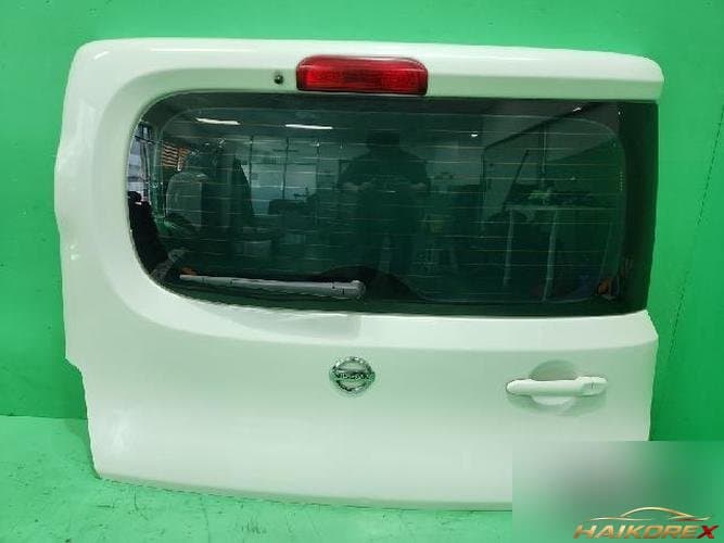 Nissan Cube 2012 — дверь багажника