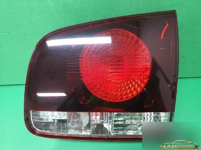 Volkswagen Touareg 2009 — подсветка багажника 7L6945094T