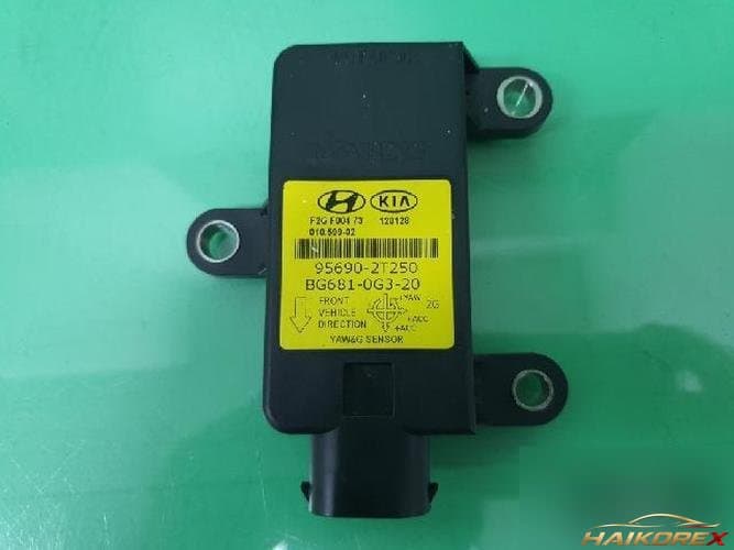 Hyundai Grandeur 2012 — модуль (узел) 95690 2T250