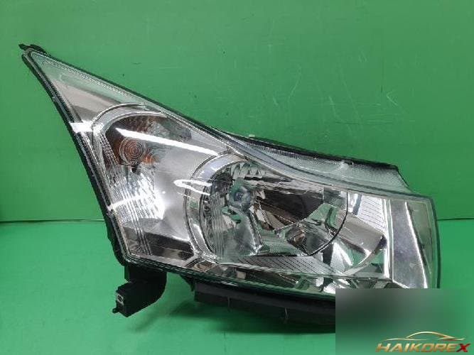 Daewoo Lacetti 2010 — фара правая 10