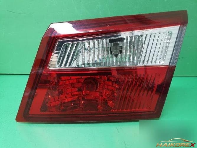 Renault SM5 2012 — крышка багажника белая (8)