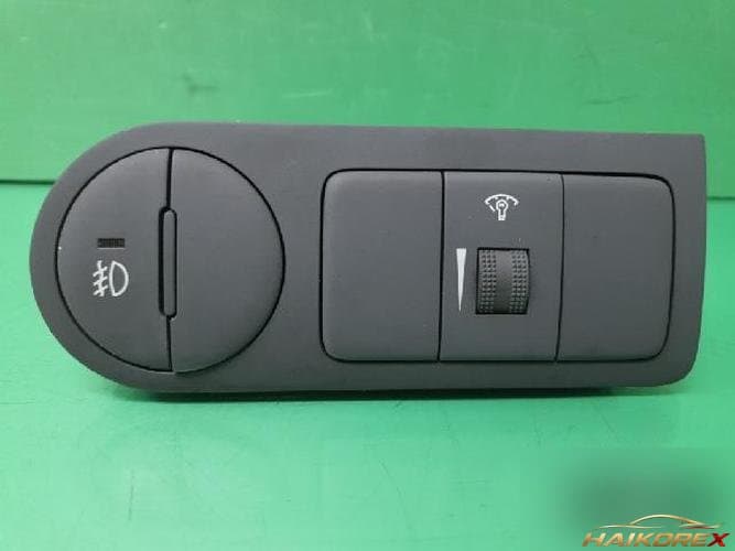 Hyundai Grand Starex 2011 — кнопка/выключатель 93310 4H100